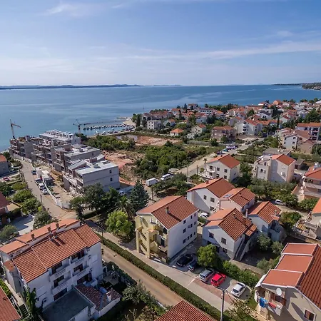 Davorka Apartman Zára